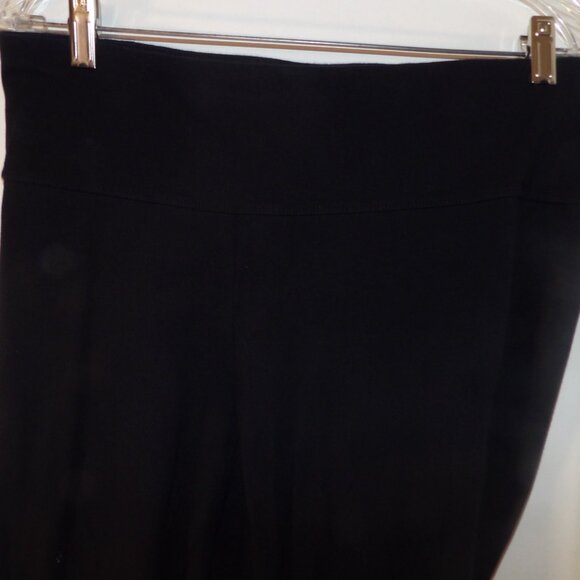 Spalding Black Yoga Capri Pants Sz 1X - Picture 2 of 6